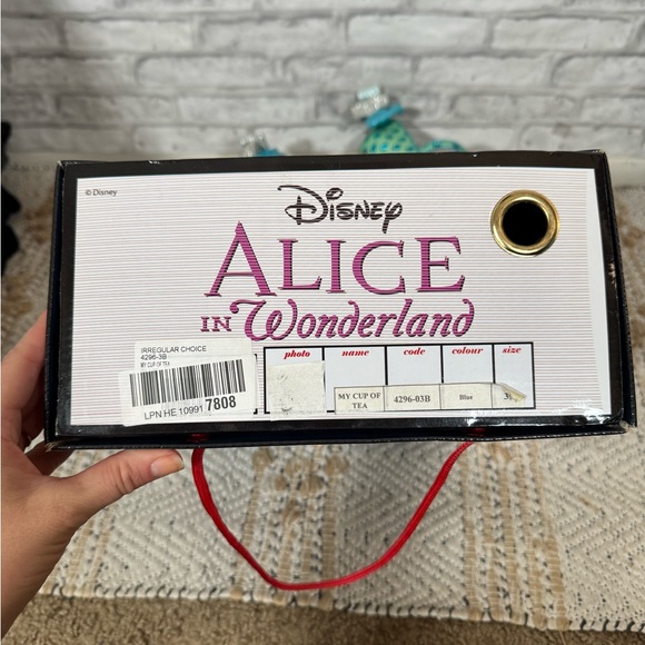 Irregular Choice Alice in Wonderland My Cup of Tea Blue Heels 39 - Picture 2 of 12